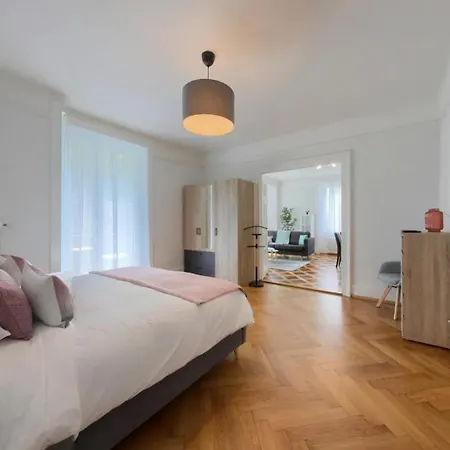 Center Apartments, Minutes Away From The Lake! Am53 Apartmán *