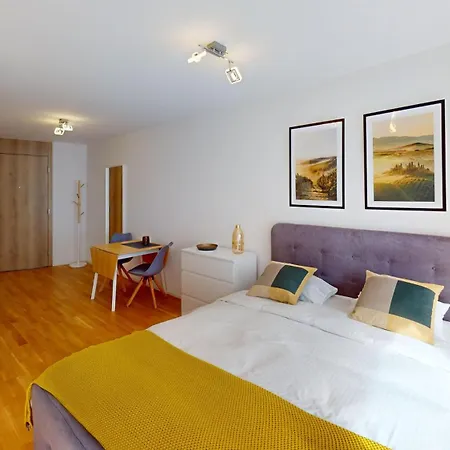 Center Apartments, Minutes Away From The Lake! Am53 * Лозанна
