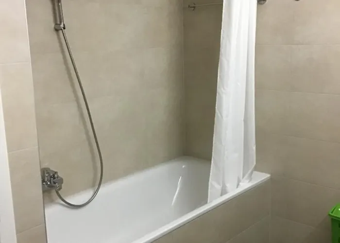 Apartament Center Apartments, Minutes Away From The Lake! Am53 *