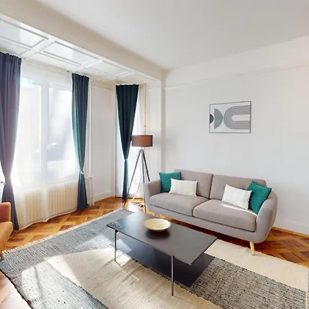 Center Apartments, Minutes Away From The Lake! Am53 * Lozanna